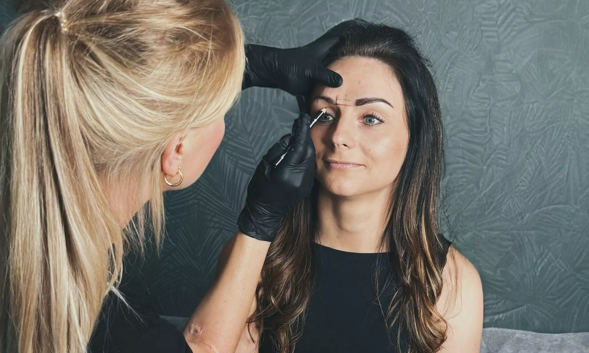 Permanent Make-up: Powder Brows für 1 Person