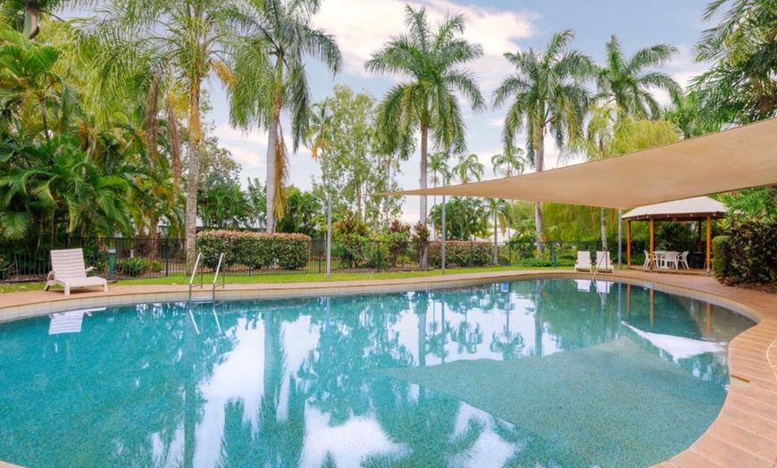 Image 10: Palm Cove Getaway: Two or Three-Bedroom Apartment with WiFi