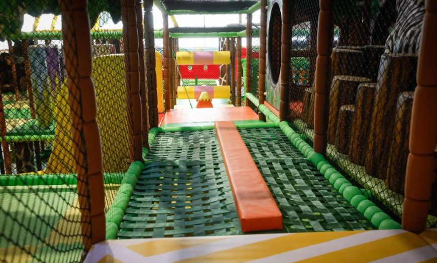 Image 2: Eintritt für 1-2 Erwachsenen & 1-2 Kinder inkl. Spielcoin & Slush Eis
