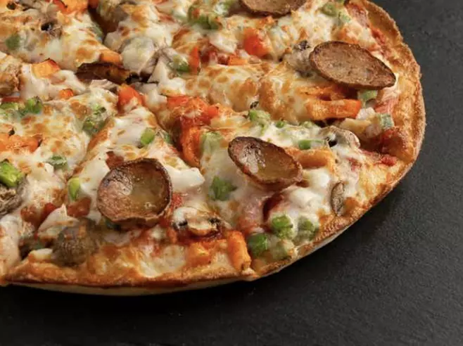 Sarpino's Specialty Pizza with Drinks & Breadsticks or $40 Voucher