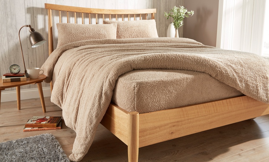 Image 6: Plush Teddy Bear Bedding