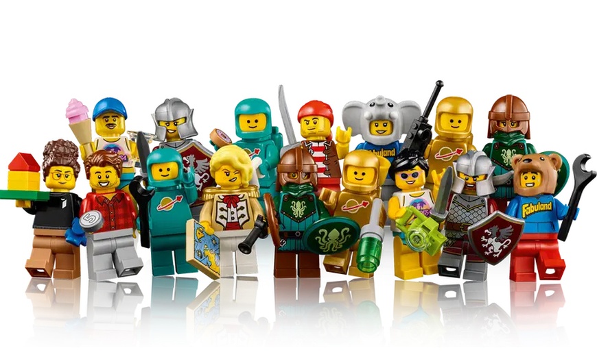 Image 4: LEGO Ideas Minifigure Vending Machine 21358