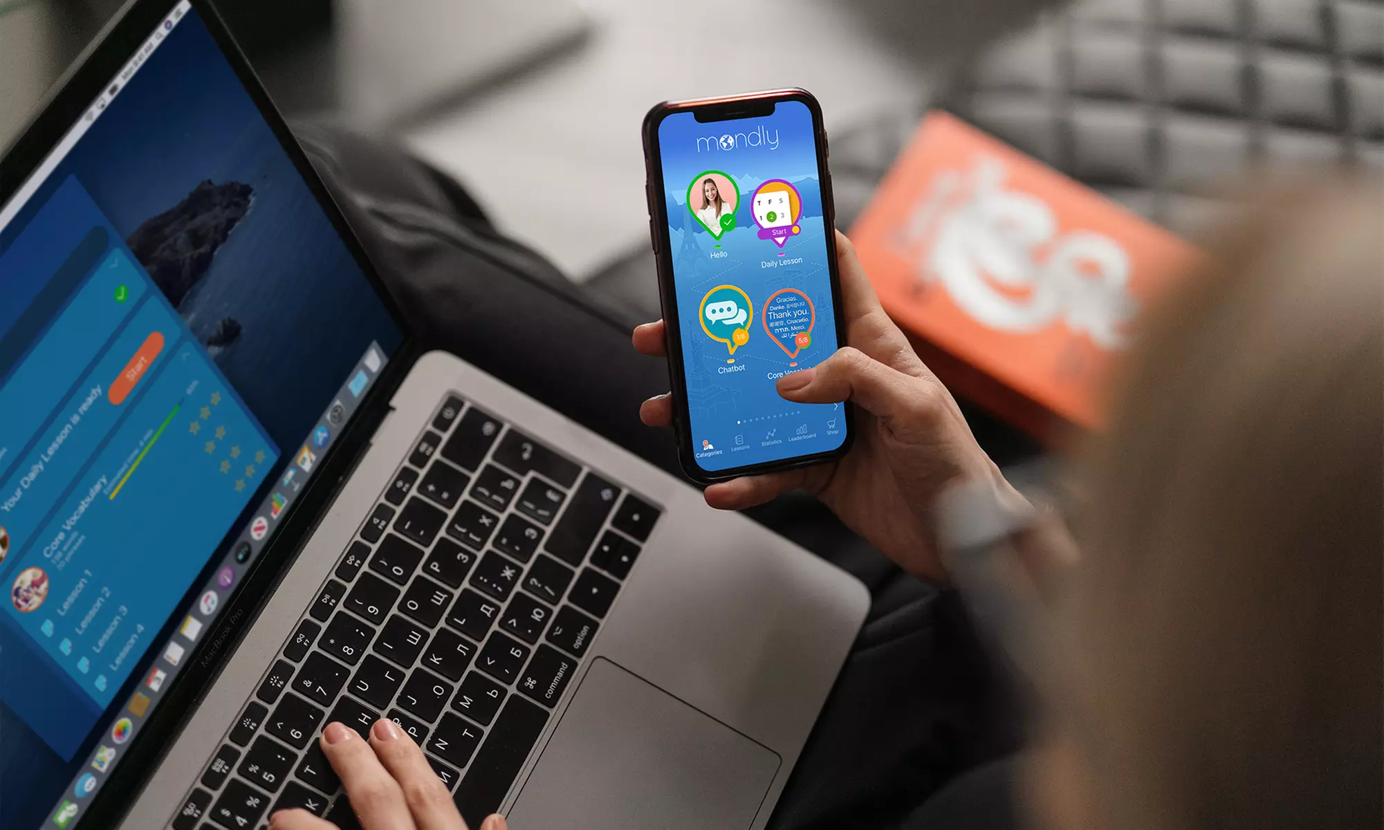 1 Monat, 1 Jahr oder lebenslang interaktiv 41 Sprachen lernen mit der intelligenten App von Mondly - Primary Image
