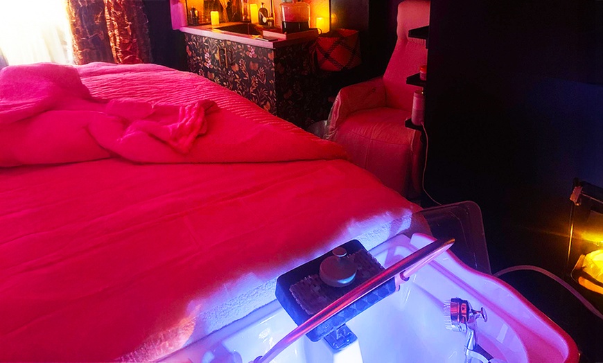 Image 6: Full body, Indian Head, Facial Lymphatic Massage, & Japanese Head Spa