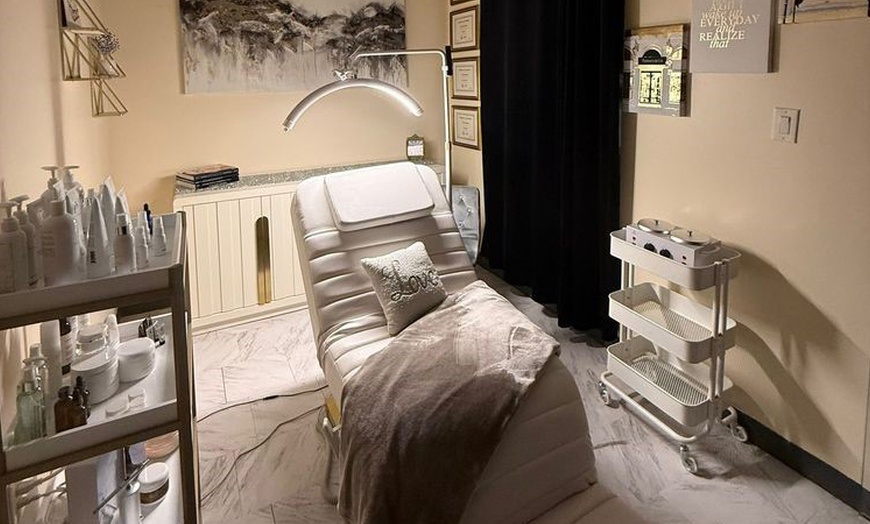 Image 2: Up to 49% Off on Facial - Chosen by Customer at Marble Skin Spa