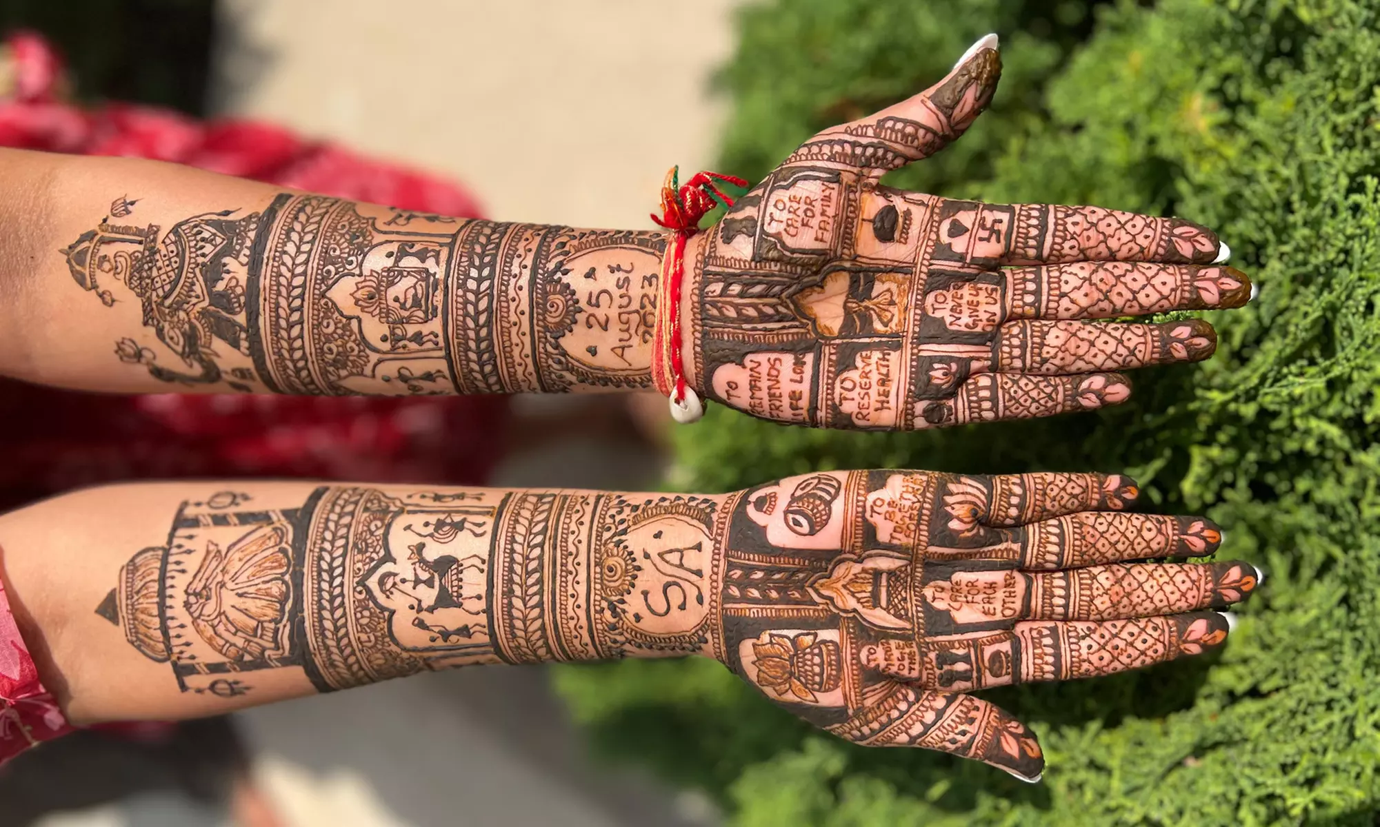 Simple to Bridal Henna – Arabic, Palm-Length & Hourly Designs
