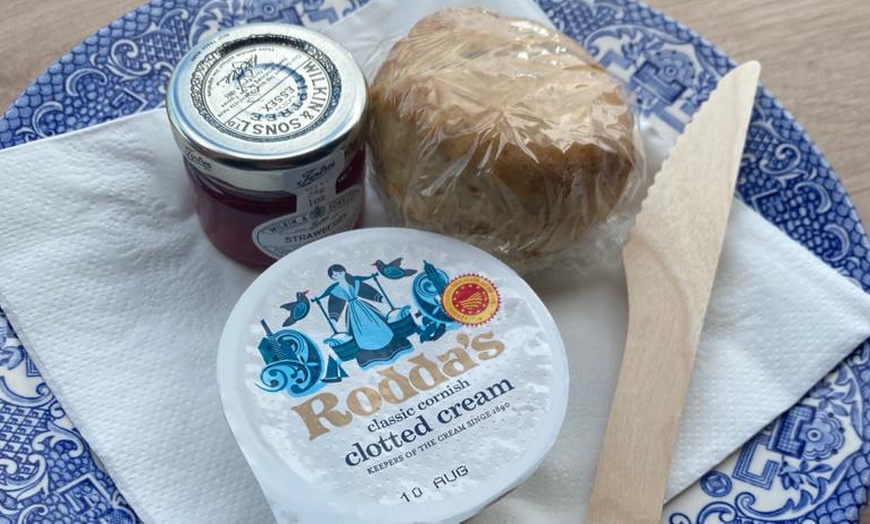 Image 6: Cornwall Land, Sea & Air Adventure Package with Adventure 001