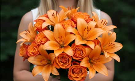 Delicate & Whimsical: 24 Cream & Lavender Long Stem Roses (Shipping Not Included) - Rose Farmers - Farm Fresh Floral Bouquets-Rose Farmers