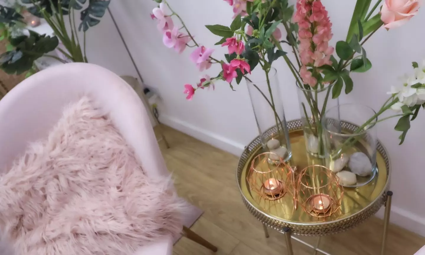 Intimate Lightening for Pubic Mound, Inner Thigh, Underarms or Bikini