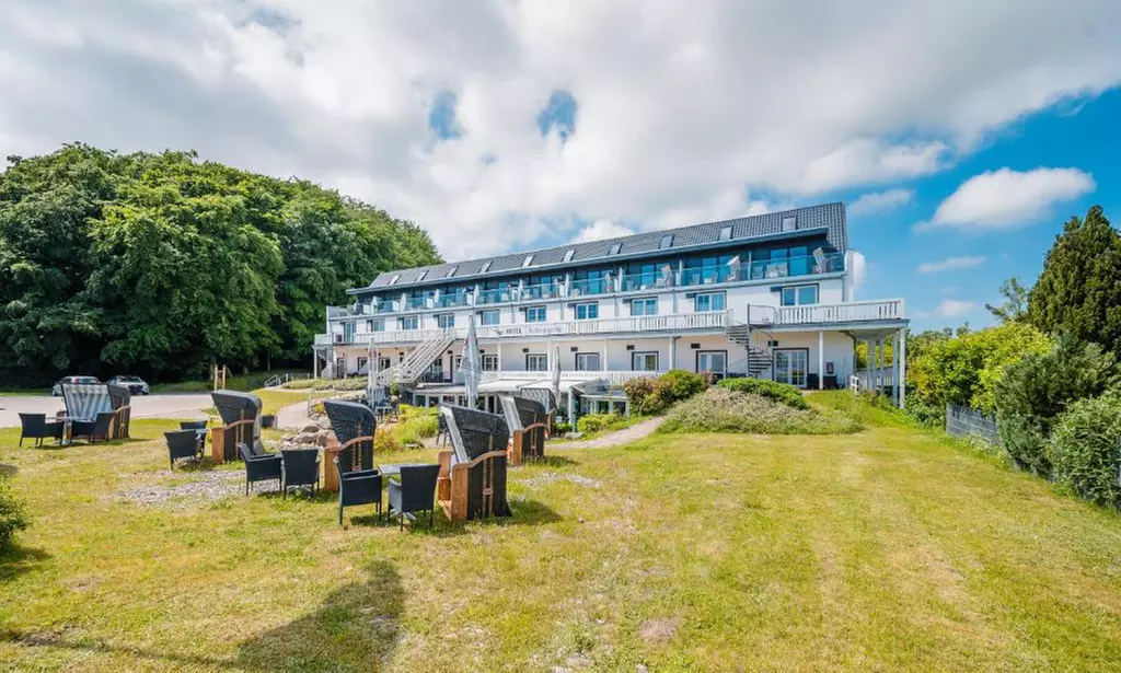 Rügen: 2-3 Nächte mit Halbpension und Parken