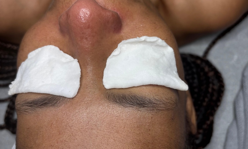 Image 5: Up to 50% Off on Deep Cleansing Facial