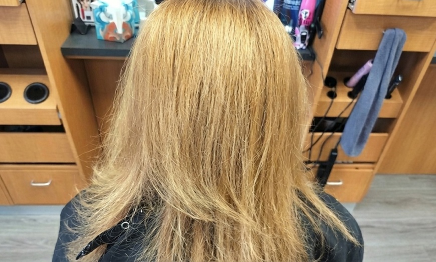 Image 2: Transform Your Look with Expert Hair Color, Cuts, Styles & Waxing