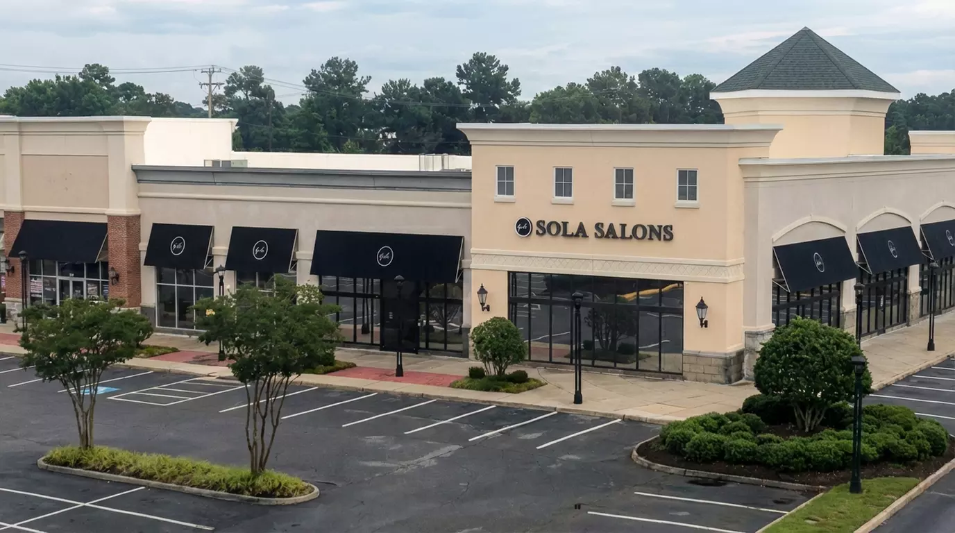 Elevate Your Look with Haircuts, Blowouts, Conditioning, Single Process Color, or Full Highlights(Up to 42% Off)