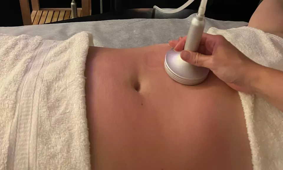 Tone Up with 1 or 2 60 Min Anti-Cellulite Massage + Pressure Therapy at Si Beauty Bar (Up to 40% Off) - Primary Image