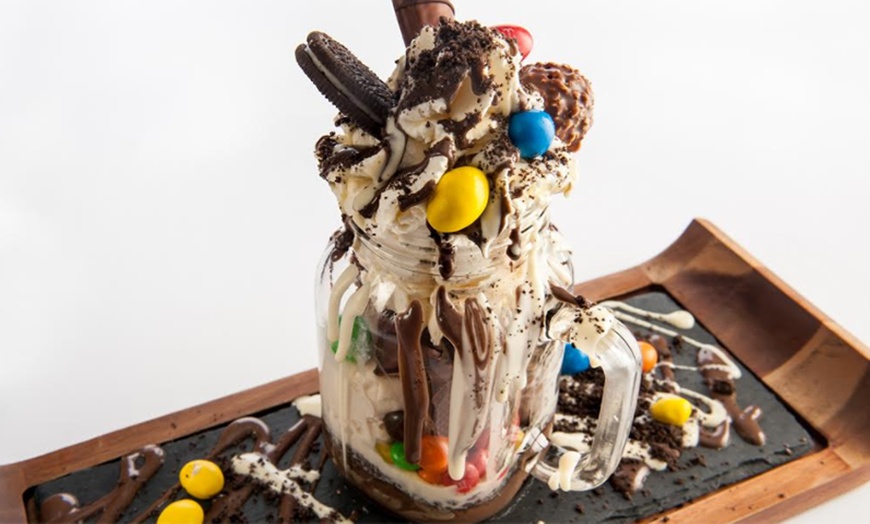 Image 3: Dessert in a Jar for Two