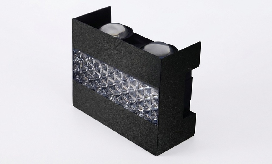 Image 5: ABS Outdoor Water-resistant Wall Lamp