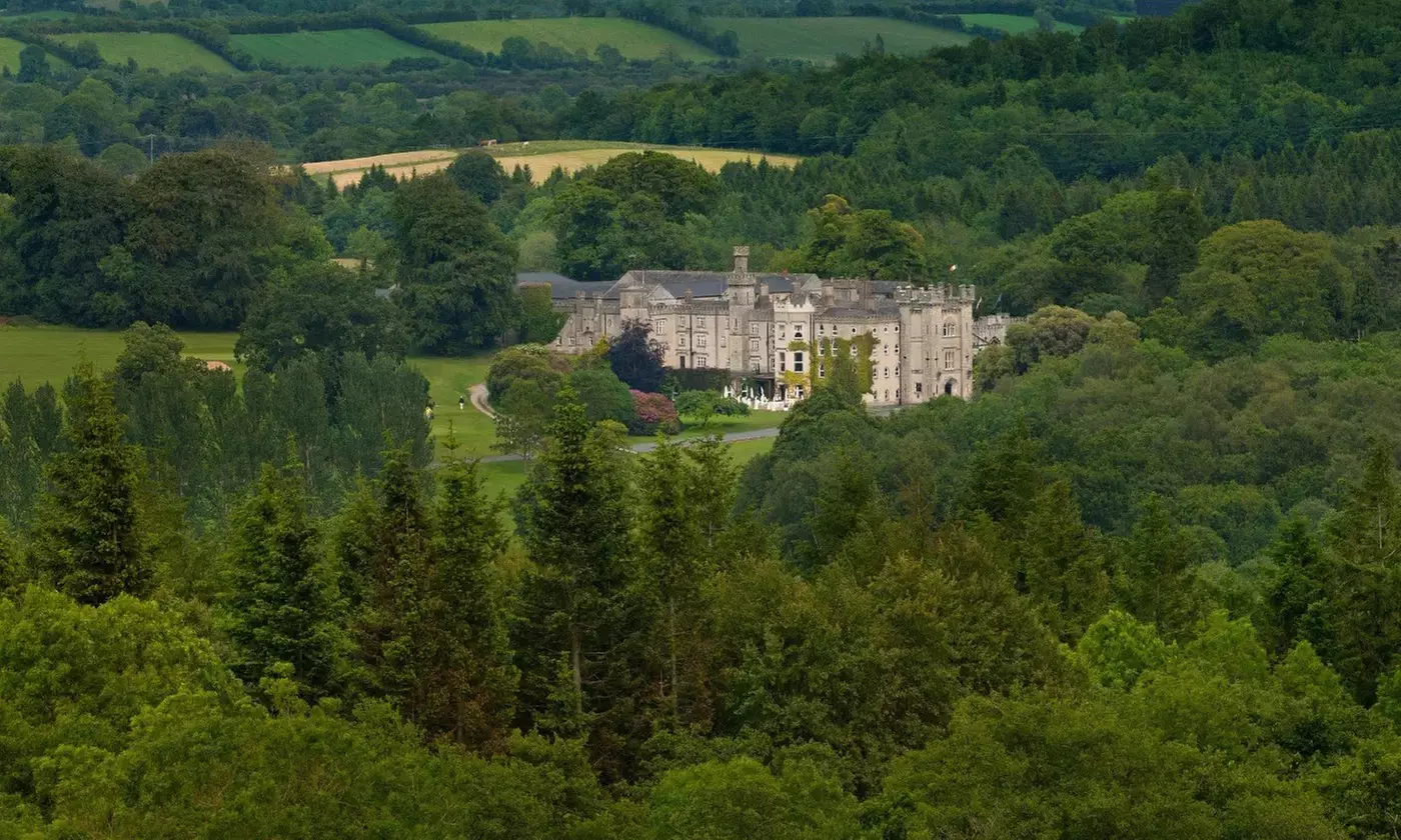 ✈ 7-Day Dublin Vacation with Air from Great Value Vacations