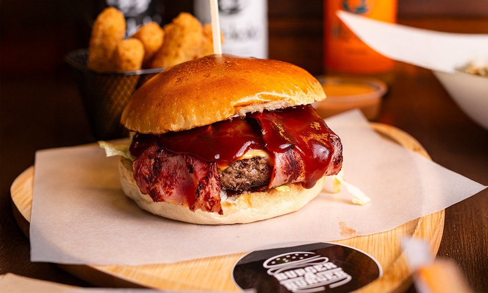 Köstliche Burger nach Wahl inkl. Pommes für 1, 2 oder 4 Personen