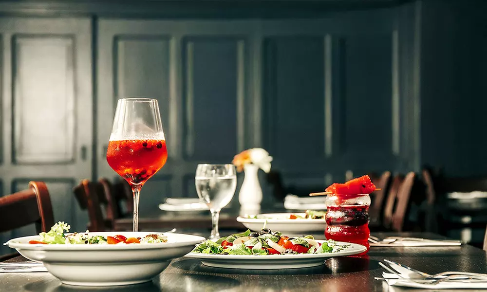 2- oder 3-Gänge-Menü mit Steak- oder Fischgericht für 2 Personen