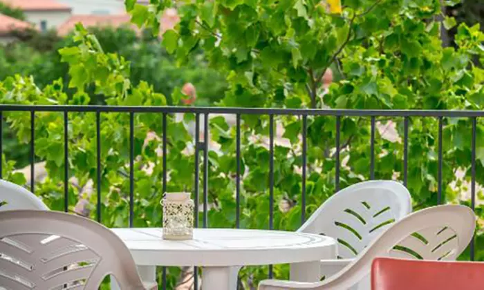 Carcassonne : studio ou appartement avec PDJ et balcon en option