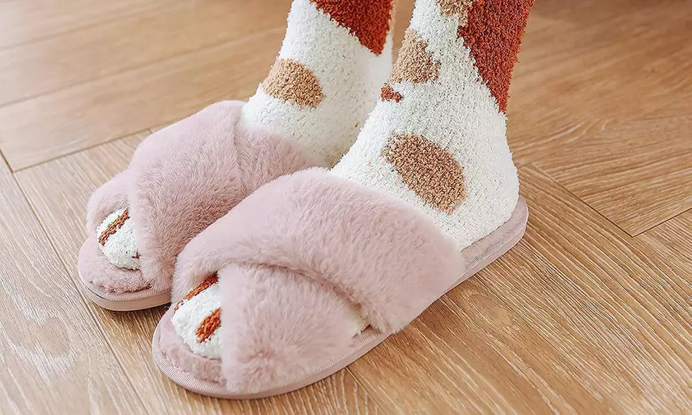 Paire de chaussettes griffes de chat