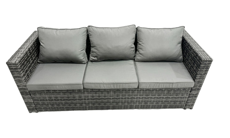 Image 3: Fimous Seven-Piece Rattan-Effect Dining Set with Adjustable Table