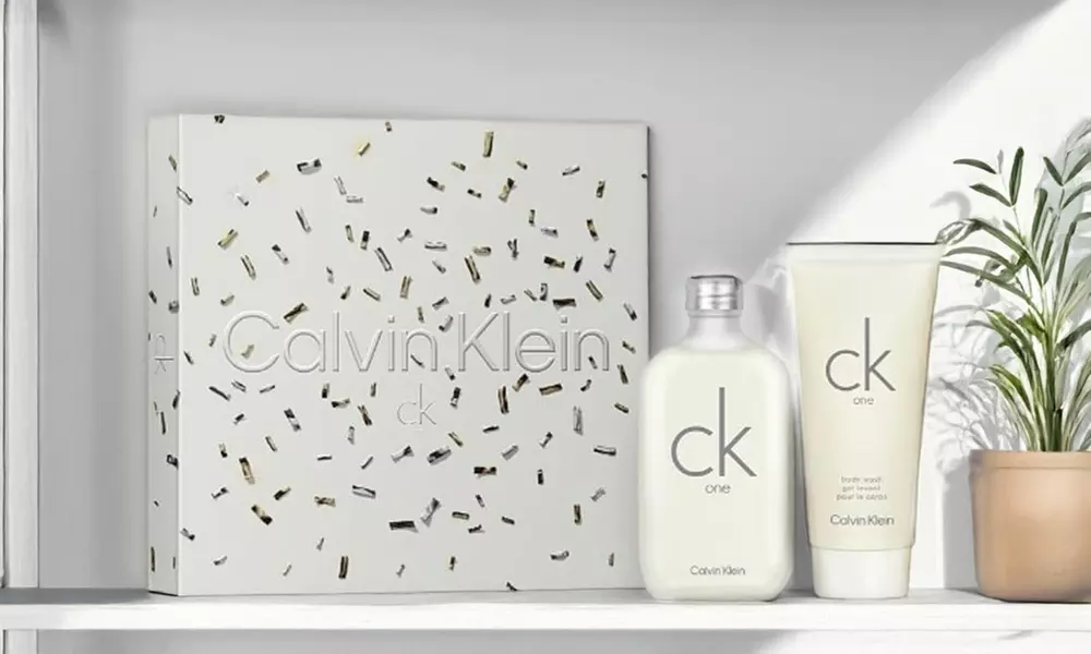 Calvin Klein CK One Eau de Toilette 2 Piece Gift Set for Men or Women