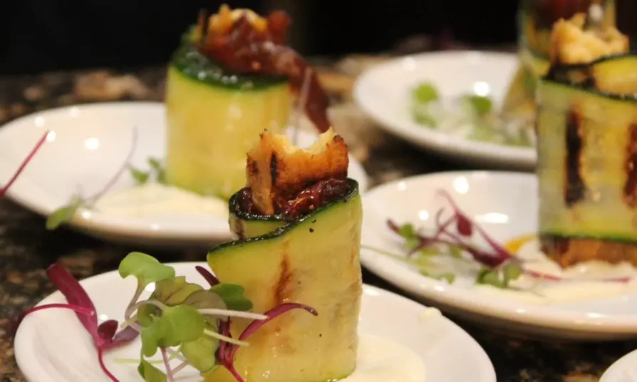 Private 3-Course Dinner for 2, 4, or 6 Guests – Vegan or Regular Menu