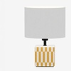 Image 3: Lampe de chevet en céramique à motif damier 
