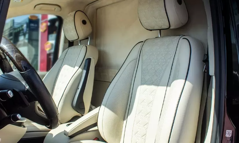 Mercedes-Benz Maybach Van Rental with driver for 1, 2, 3 or 4 Hours