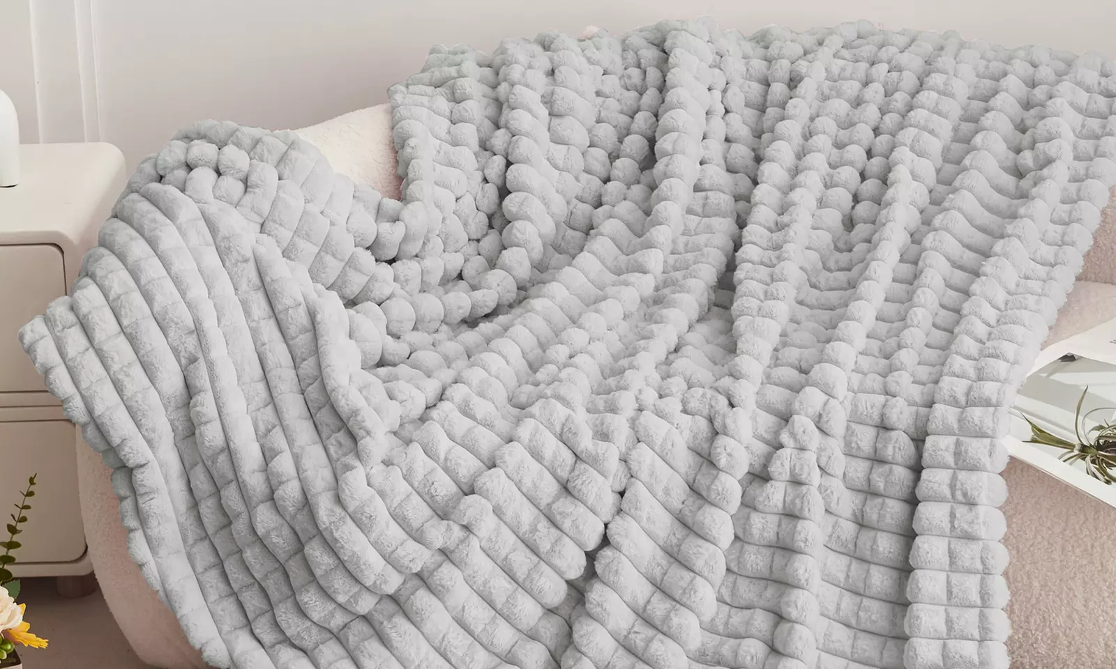 Faux Rabbit Fur Waffle Throw - Super Soft, Luxury Blanket