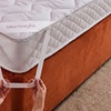 Image 4: Silentnight Heat Genie Self-Heating Mattress Topper