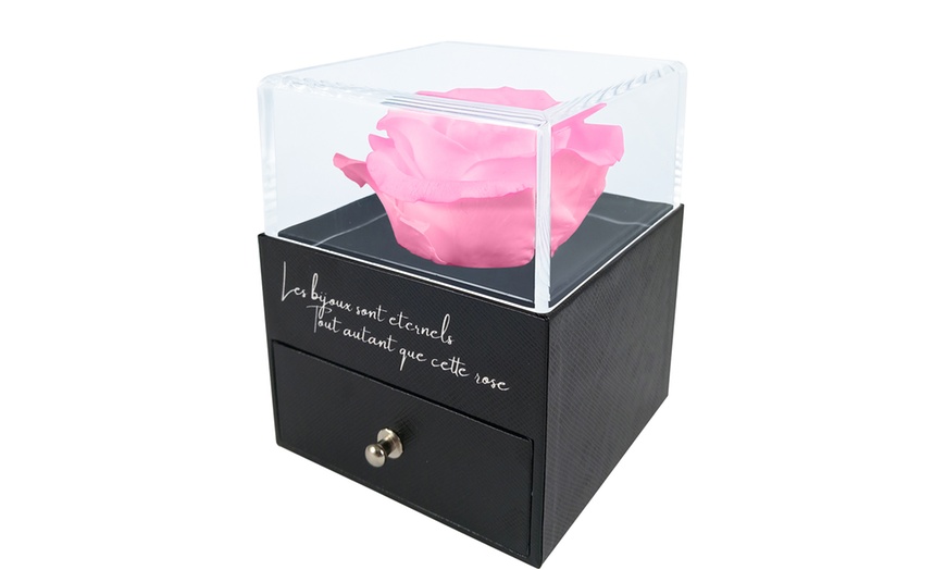 Image 2: Scatola portagioie con rosa eterna
