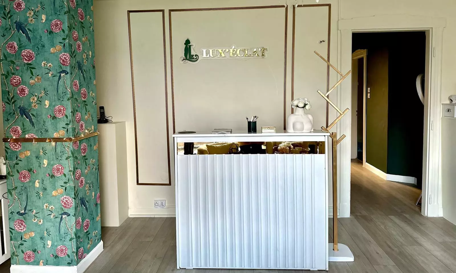 Head spa "Soin profond" ou "Lux'Eclat" et soin du regard en option