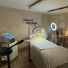 Image 3: Limpieza facial con Glass skin, dermapen o cóctel Skin booster