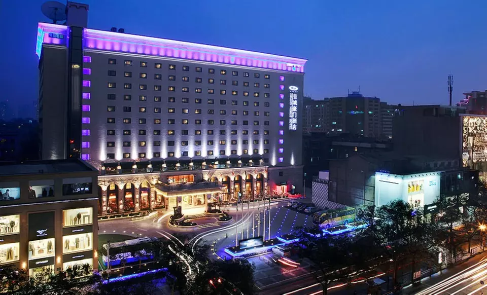 ✈ 8-Day Guided Tour of China with Air & Hotels from Affordable World