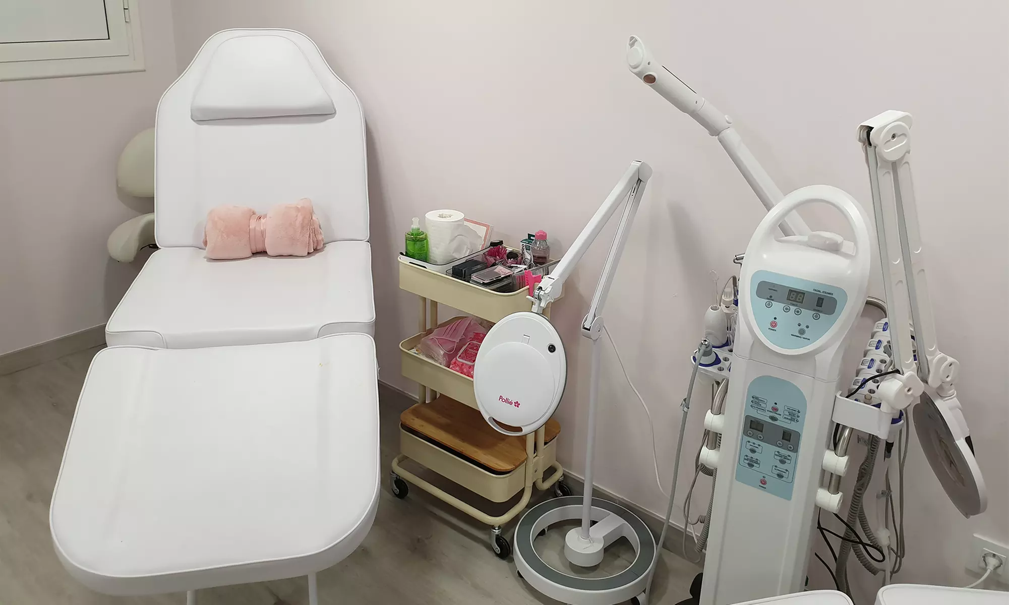 Laminado de cejas y lifting de pestañas en Mimosi Belleza y Estética