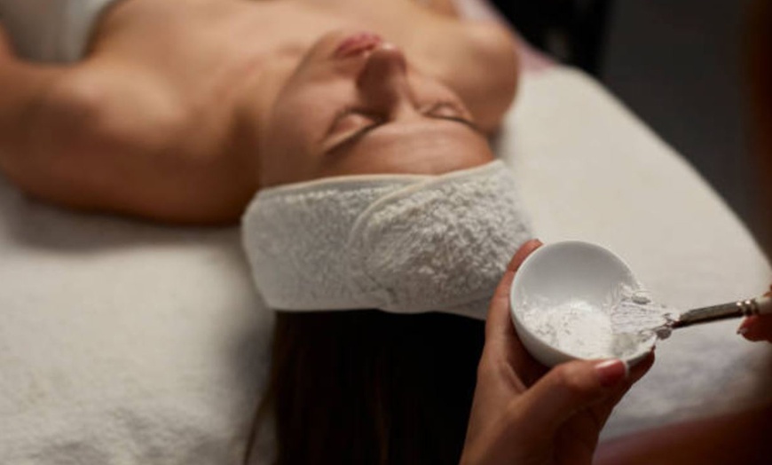 Image 6: Facial express, profunda o hydrofacial con kobido y tratamiento