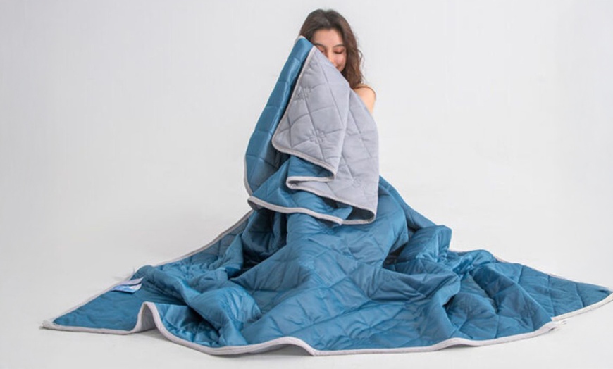 Image 2: Solid Colour-Design Printed Summer Cool Quilt