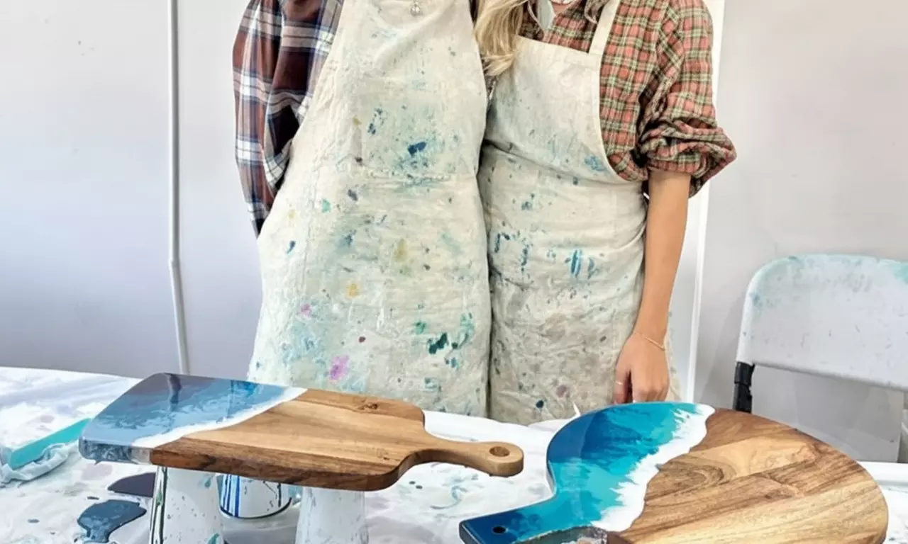 1.5 Hours of Resin Cheese board Workshop for Up to 14 People