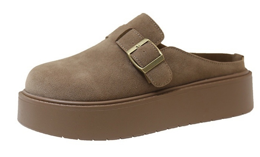 Image 5: Stylish Buckled Platform Loafers