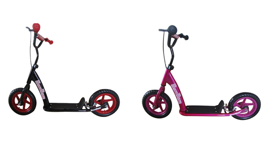 Image 7: Children's Stunt Kick Scooter