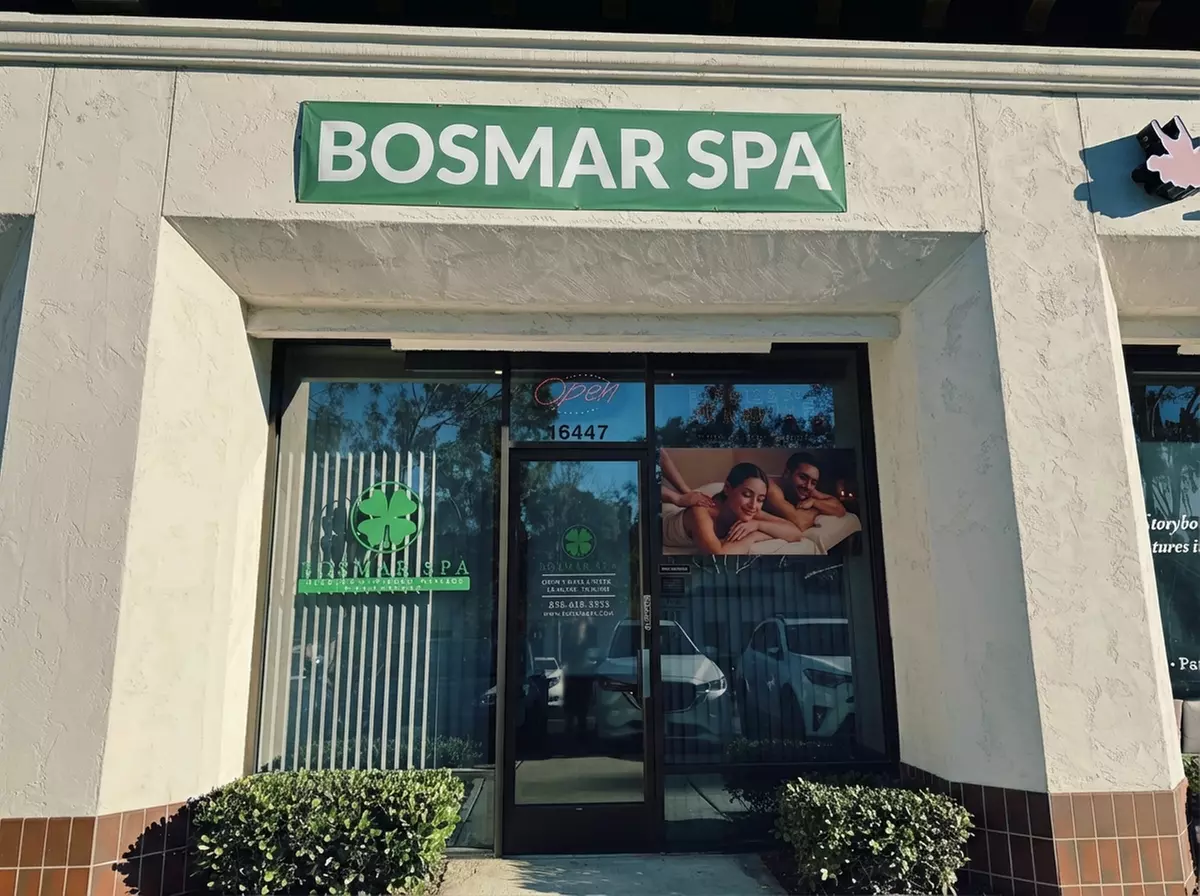 45, 60, 90, or 120-Minute Scalp Massage and Head Spa Treatment