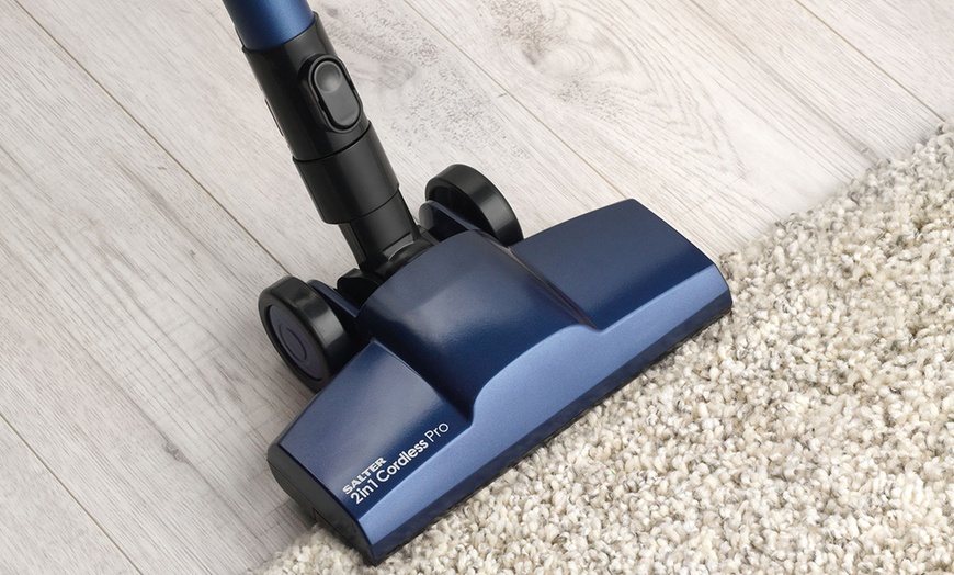 Image 5: Salter Cordless Vacuum Cleaner