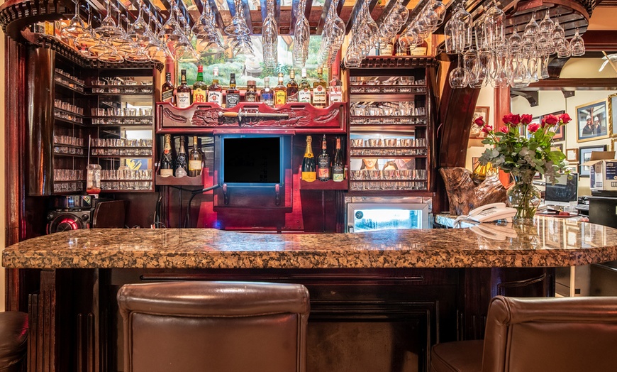 Image 9: ✈ 5-Night Luxe Costa Rica Beach & City Trip with Air & Car