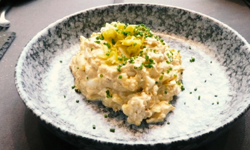 Image 8: Menú degustación de 3 pases y postre con bebida para 2 personas