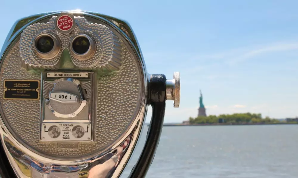 Guided Statue of Liberty and Ellis Island Tour