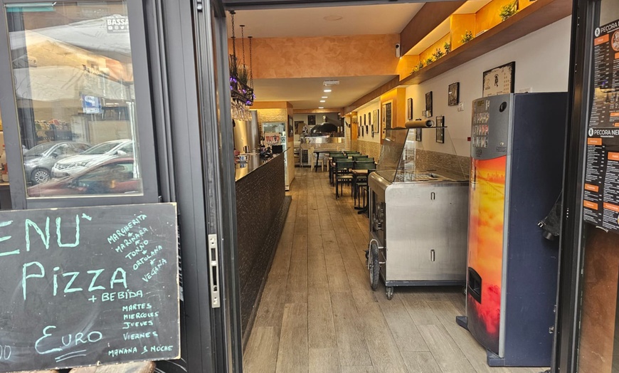 Image 14: Menú italiano con entrante, postre y bebida para 2 o 4 personas