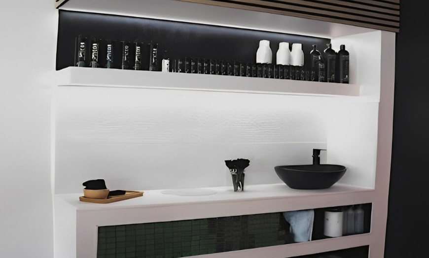 Image 10: Sesión de peluquería con opción a corte, tinte o mechas para 1