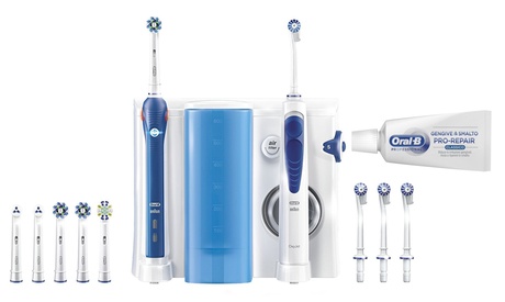 Spazzolino elettrico Pro 3000 Oral B con Idropulsore Oxyjet e dentifricio in omaggio